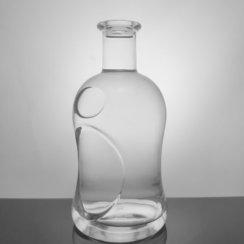 Butelka na alkohol o pojemności 375 ml, z przezroczystego szkła