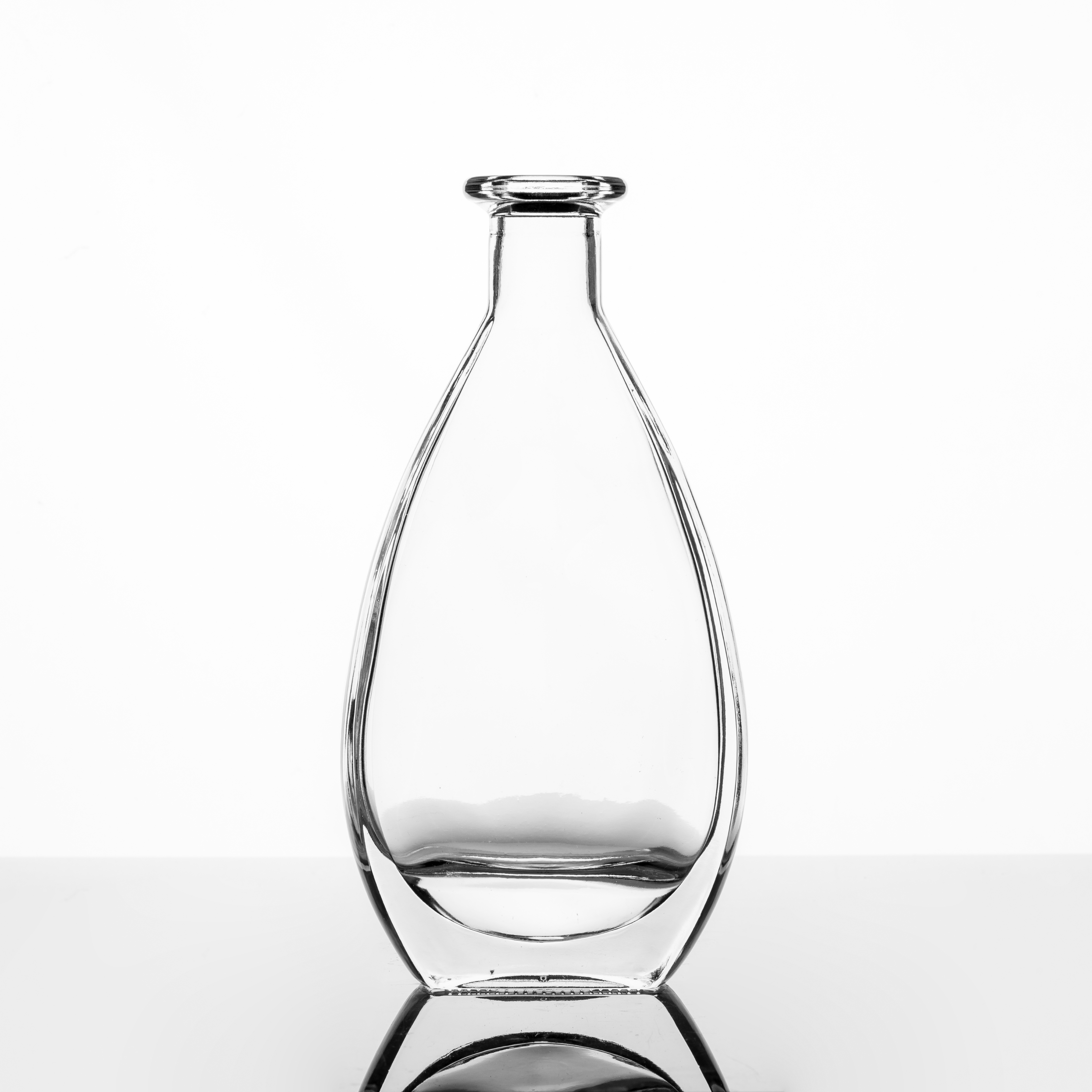 Lupus Portable Liquor GGlass Bottle